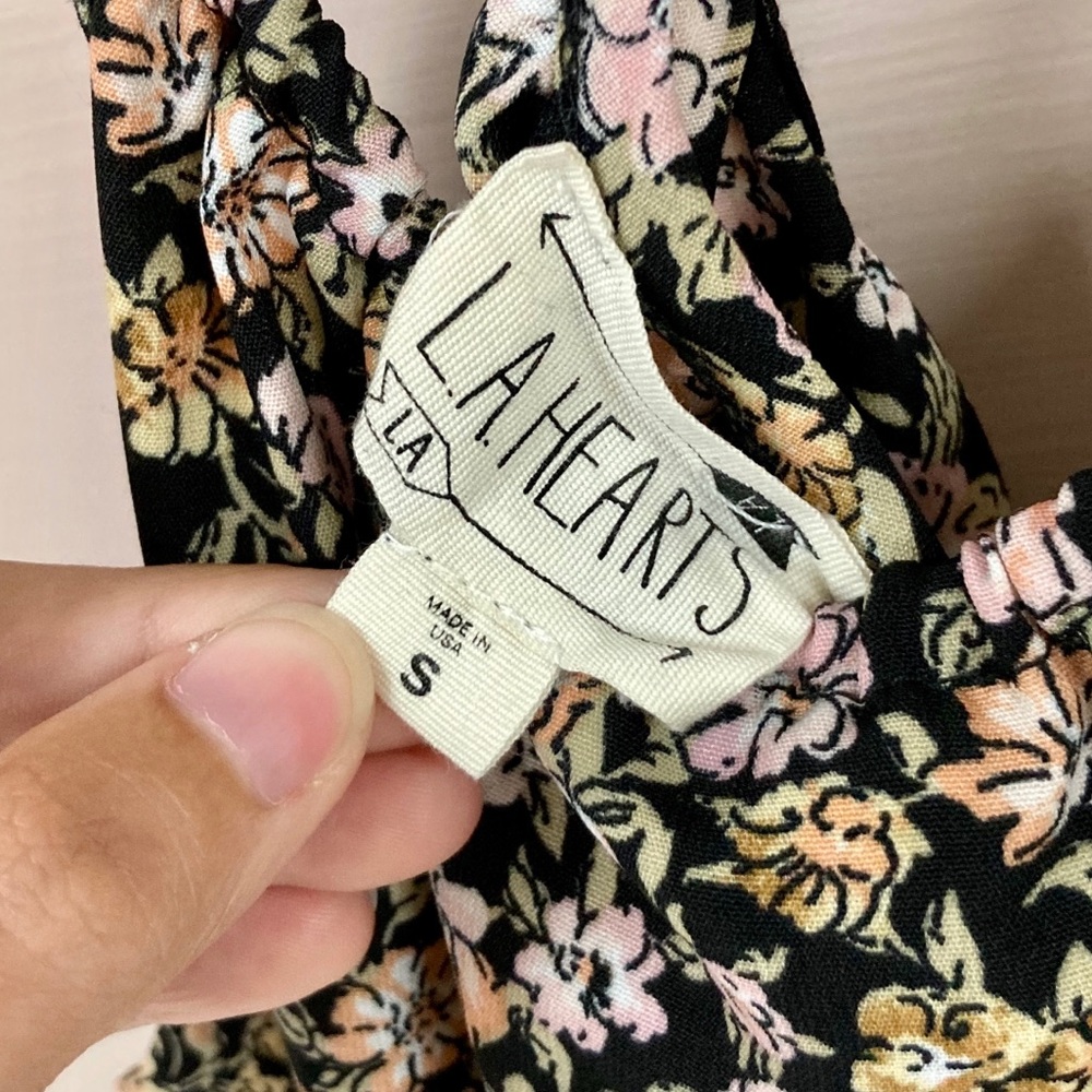 PacSun L.A. Hearts Black Crop Top - Picture 6 of 7